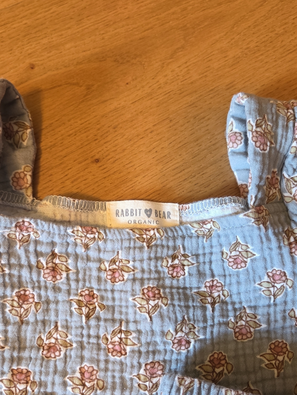 Girl's Outfit - Picture 2 of 3